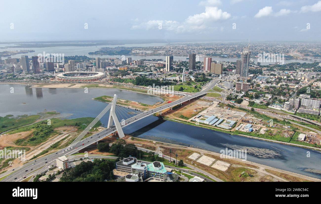 scopri la capitale della costa d'avorio, yamoussoukro, famosa per la sua maestosa basilica e la bellezza dei suoi paesaggi. esplora la cultura, la storia e le tradizioni di questa affascinante città dell'africa occidentale.