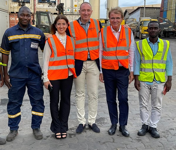 scopri i settori chiave della costa d'avorio, un paese in forte crescita economica. analizziamo le industrie principali, le opportunità di investimento e le tendenze del mercato che stanno modellando il futuro di questa nazione africana ricca di risorse e cultura.